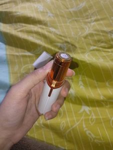 Face And Eyebrows Trimmer