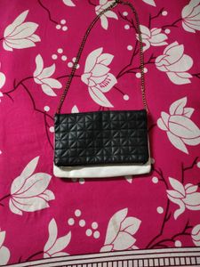 Quilted Black & White Clutch/ Slling Bag