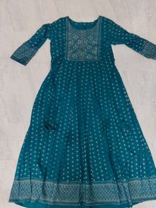 Elegant Teal Embroidered Kurta