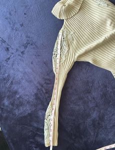 Elegant Lace Detail Turtleneck Sweater