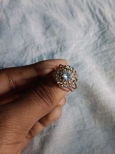 Elegant Gemstone Ring