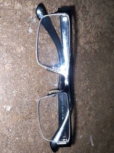 Black Rectangular Glasses