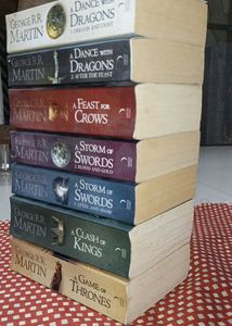 🏰🐲👑 Game of Thrones Book Set