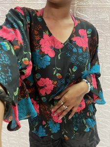 Multicolour V -neck Top