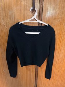zudio Black V-Neck Crop Sweater