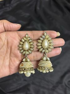 Elegant Pearl Jhumka Earrings