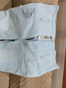 Light Blue High-Waisted Jeans