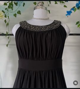 Elegant Black Maxi Dress