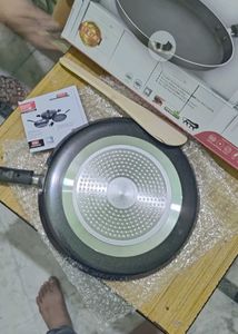 Classic Essentials Dosa Tawa with Spatula
