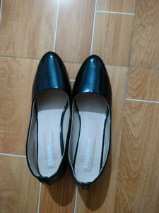 Black Pump Shoes Or Heels For Women