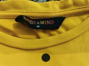 Selling Yellow Tshirt