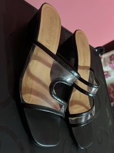 Dressberry Clear Strap Block Heels