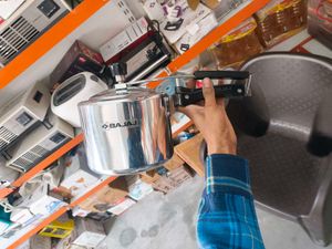 Bajaj New Shakti 2L, 3L Cooker Combo
