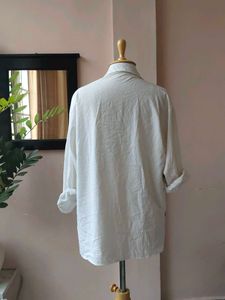 Casual White Printed Top Picked From Thrift Store