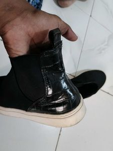 H&amp;M chelsea Boots Black Velvet Size 41