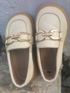 Stylish Cream Loafers