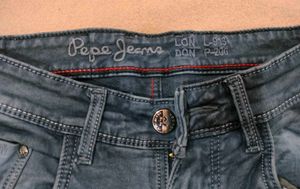 🚨New MENS PEPE Jeabs 30 Size🚨