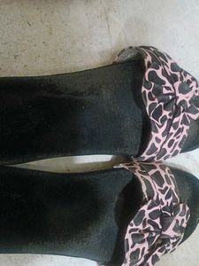 Animal Print Black Slides