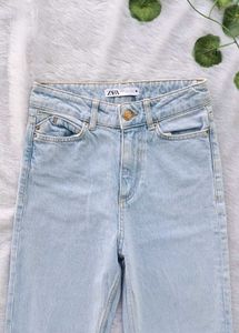 Zara Straight Fit Jeans