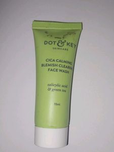 Dot & Key Faewash.