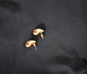 3 Anti Tarnish Earrings + 2 Free