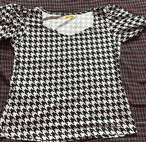 Black And White Printed Top