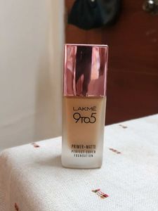 Lakme 9to5 Foundation