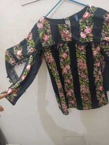 Combo Of 2 Striped Button-Up &amp; Aline Floral Top