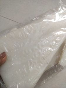 Beeswax Slab Of 1kg For Lipstick Lipbalm Skincare