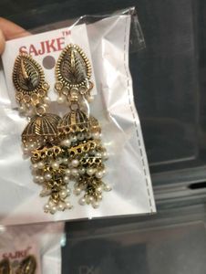 Jhumar earrings available in 3 Colours