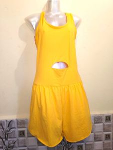 🆕🎁Buy 2 Get 1 Free🎁Size M/ Yellow Swimsuit