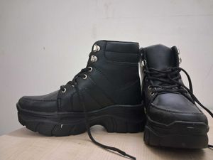 Black Boots( Never Worn)