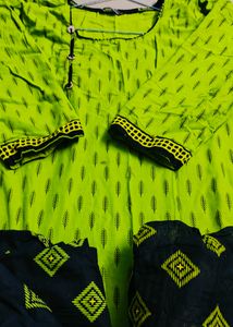 💚💥Pure Cotton Green Kurta Sets For Women💥💚
