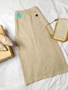 😀Stylish Beige Knit Skirt⭐