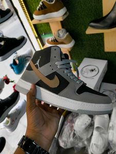 Nike Shoes High Ankle🚀