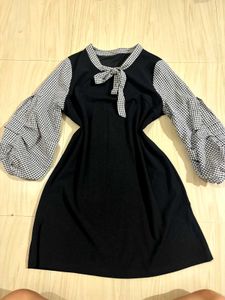 Chic Black & White Gingham Puff Sleeve Dress