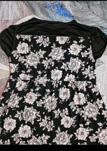 Combo Set Of Butterfly Net Top &amp; Floral Silk Kurta