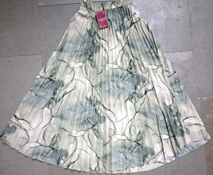 Pleated Midi Skirt