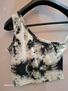 One Shoulder Top