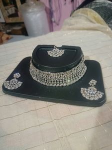 AD Necklace With Earrings New