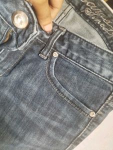 Guess Jeans