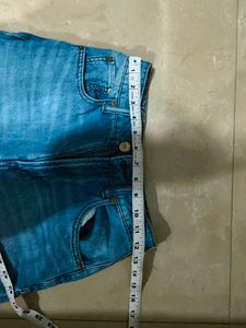 Jeans Waist 26