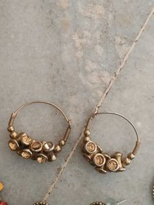 4 Pair Of Cute Earings