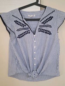 Chic Striped Button-Down Blouse💗