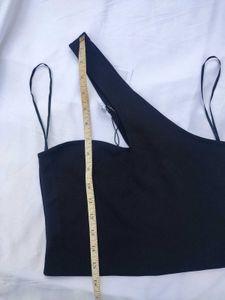 Stradivarius Tank Cutout Top