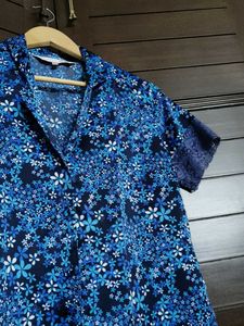 Pretty Secrets Blue Floral Print Short Sleeve Top