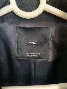 MANGO women black solid blazer/jacket
