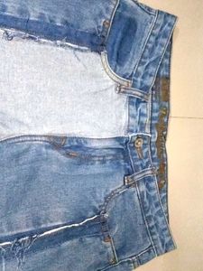 Trendy Style jeans