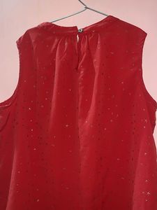 Red Sleeveless Top