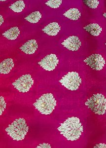 Gorgeous Green &amp; Pink Banarasi Silk Saree
